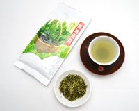 くき茶 （100ｇ　800円）